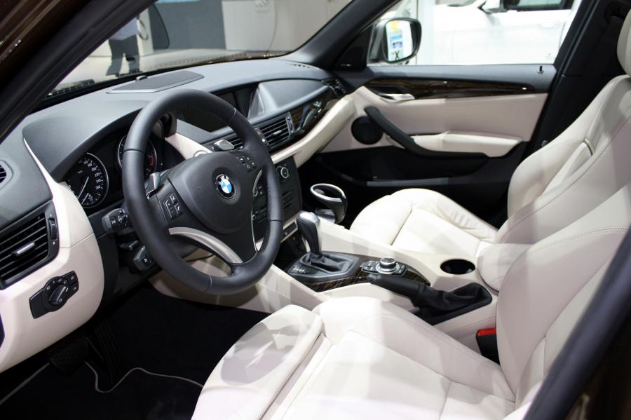  BMW X1 2010 года  (фото 140 из 147)